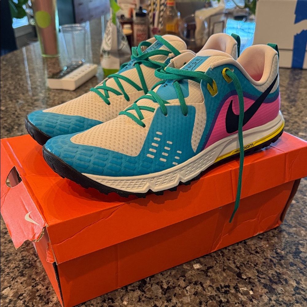 Nike Air Zoom Wildhorse 5 Blue Pink Athletic Shoes NIB
